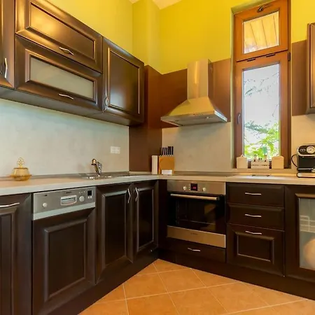فيلة Luxury 2 Bedroom In Sozopolis